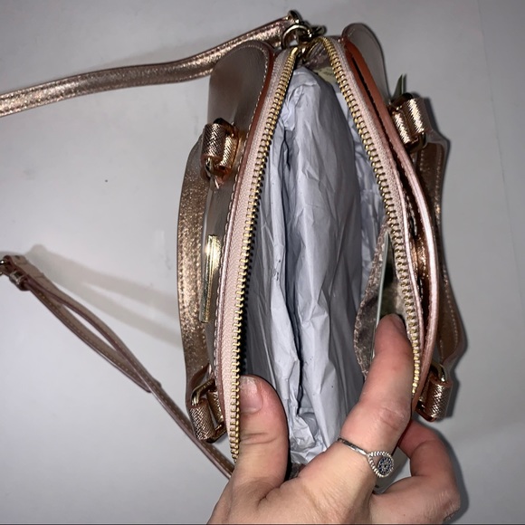 NWT Kate Spade Purse In Rose Gold - Picture 5 of 5